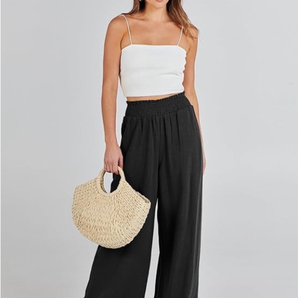 Black Women's Wide-Leg Flowy Pants, NWT